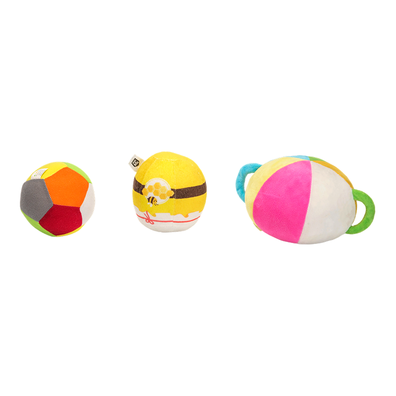 Viacfarebné guľôčkové trio pre domácich miláčikov Viacfarebné guľôčkové trio pre domácich miláčikov